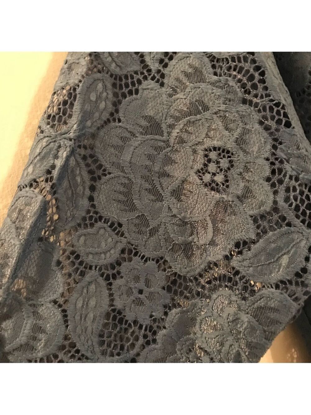 NWT Lularoe Small Lace Shirley - Picture 4 of 4